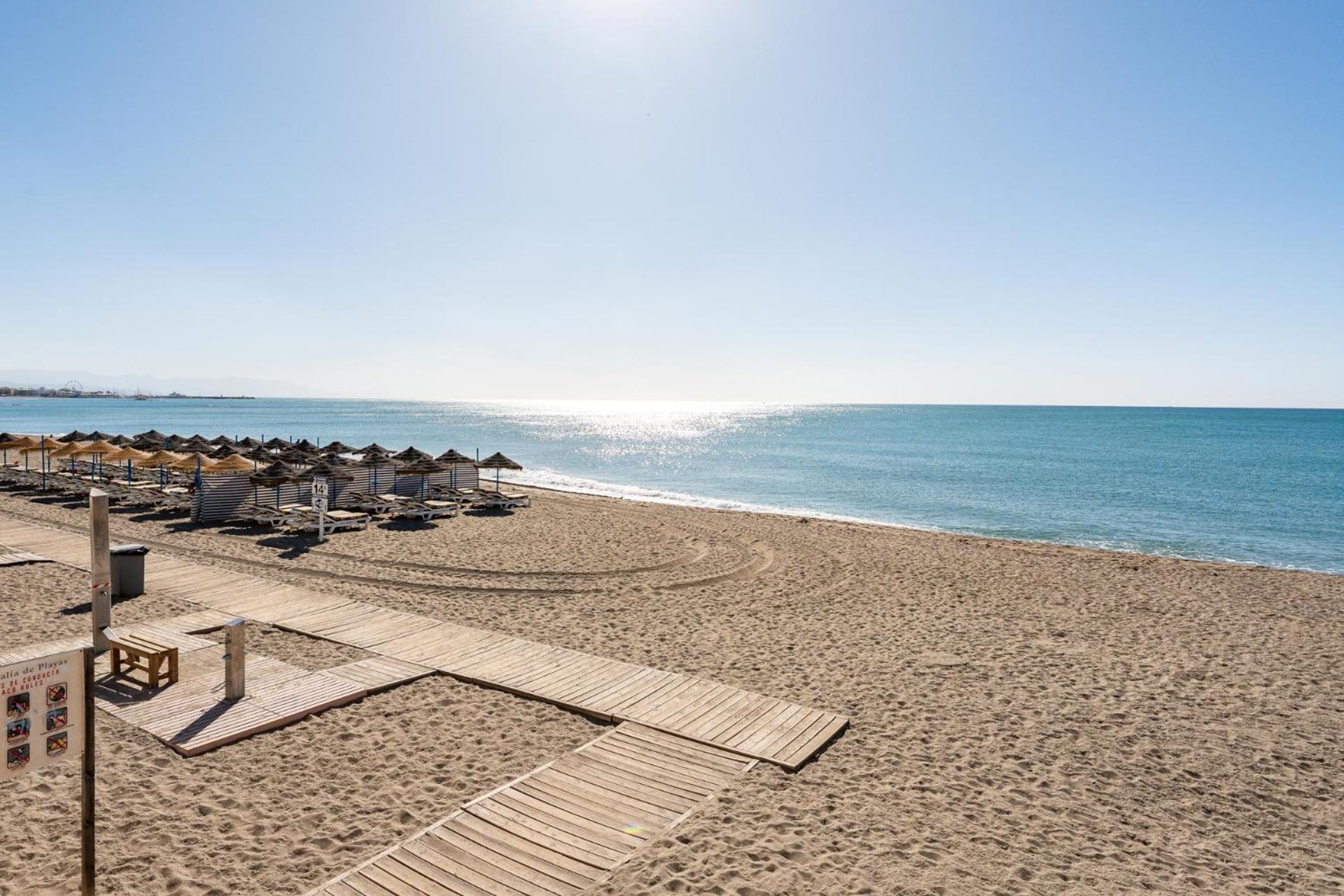 Malagasuite New Aloha Playa Benalmádena Extérieur photo